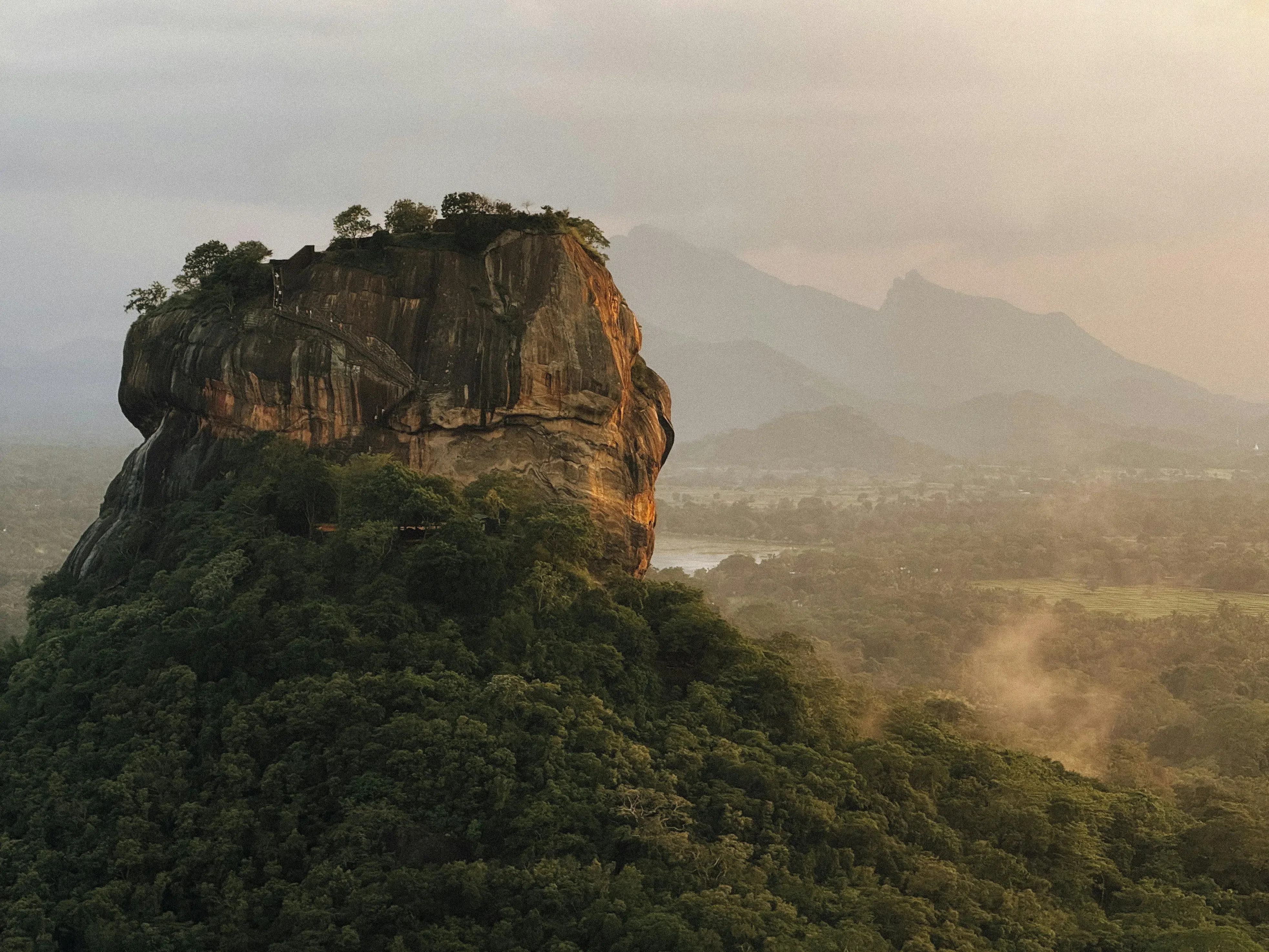 Exotic Sri Lanka: From Royal Cities to Tropical Shores Gallery Image