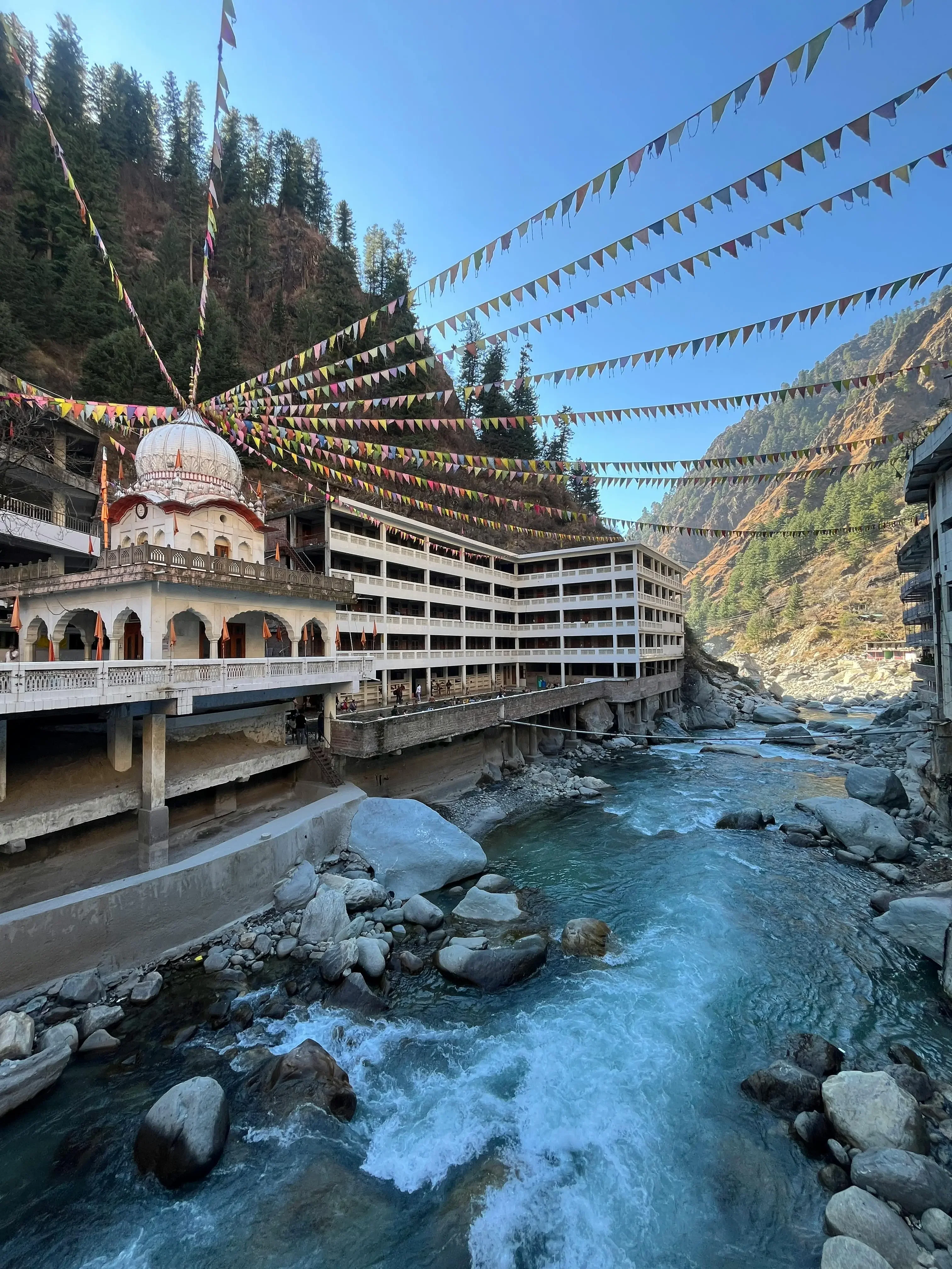 Himalayan Wonders: Manali & Dalhousie Gallery Image